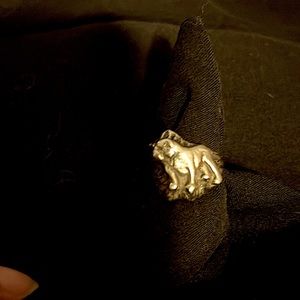 Antique/Vintage Bulldog ring